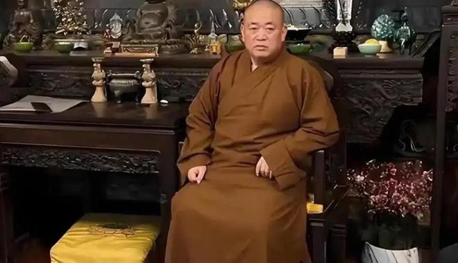 风暴下的少林寺热闹一如往常_风暴下的少林寺热闹一如往常_