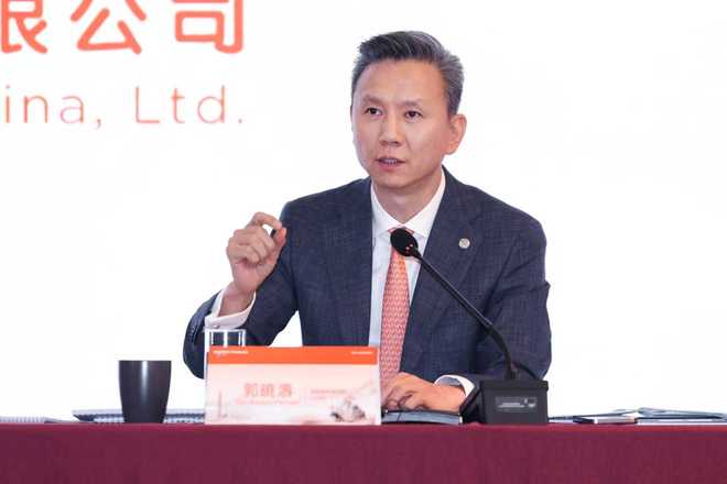 直面最强危机感，巨头突围！对话中国平安联席CEO郭晓涛：得服务者得天下