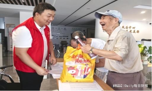 什么笔书写不能鉴定书写时间__银行最美一线柜员文章