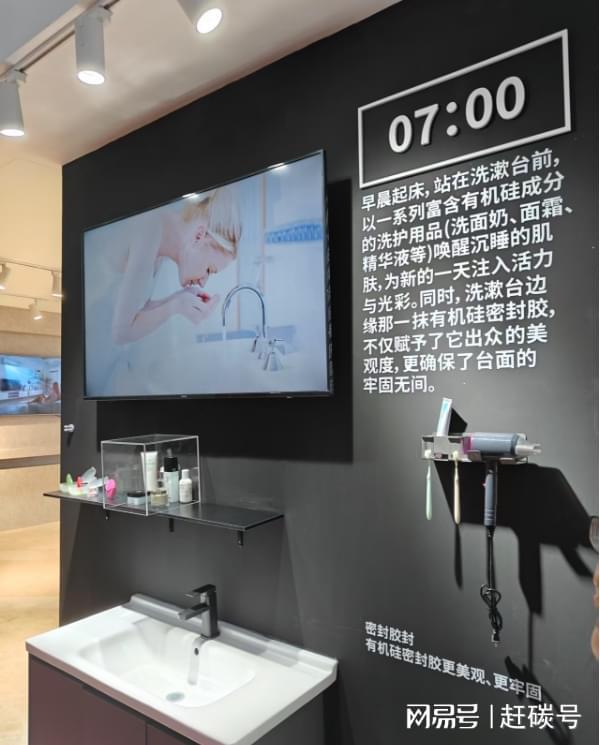 硅料价格涨150%__硅料价格疯涨