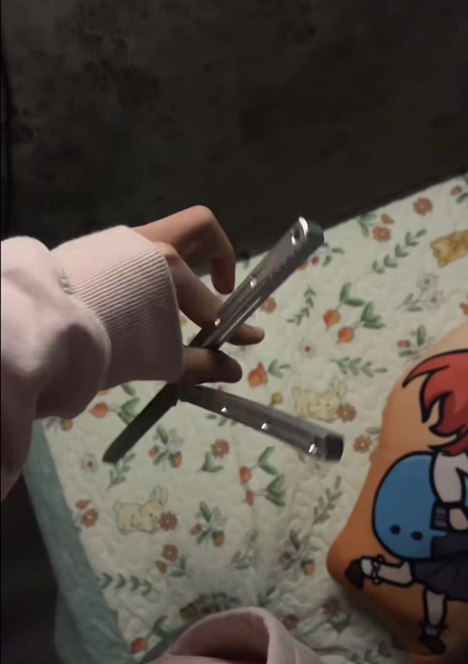 通勤装品牌_挡鼠板要贴着门装_