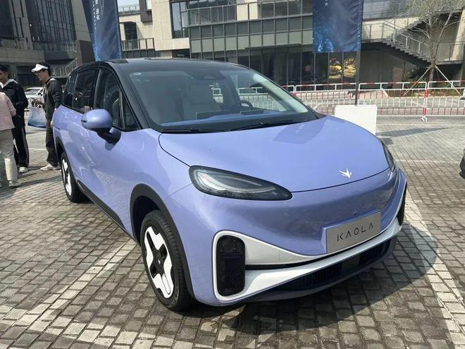 _月销不足3000辆，享界遇冷，极狐低价救场难填北汽蓝谷利润坑_月销不足3000辆，享界遇冷，极狐低价救场难填北汽蓝谷利润坑