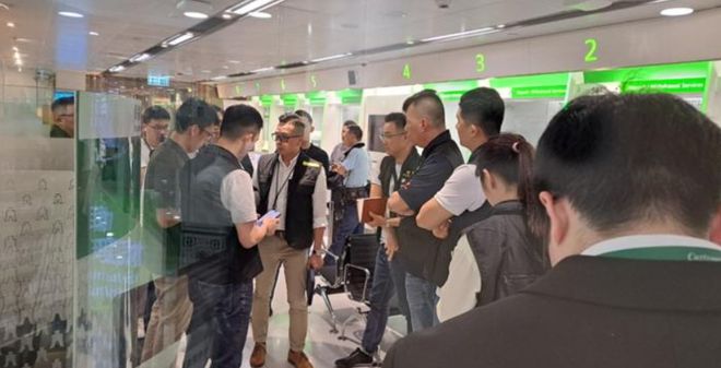 飞虎警察被绑架__余罪全城搜捕