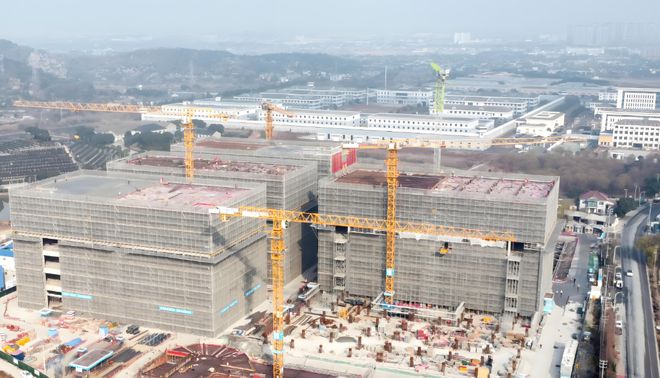 各地重大项目建设跑出“加速度”__各地重大项目建设跑出“加速度”