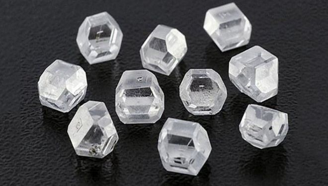 反击美国芯片霸权，河南小县城开出关键一枪！