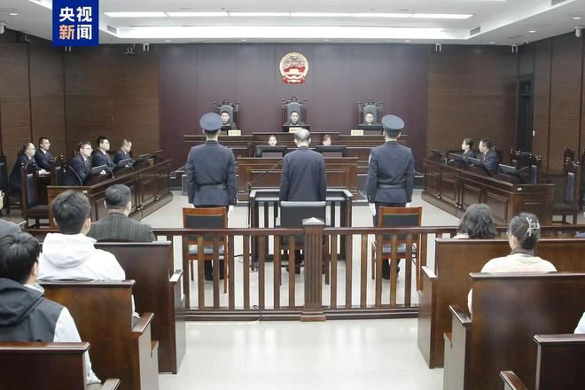 检举揭发后减刑的案例__揭发检举犯罪可减多少年刑