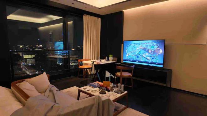 _Staycation风潮来了：在酒店里躺平，比旅游更治愈_Staycation风潮来了：在酒店里躺平，比旅游更治愈
