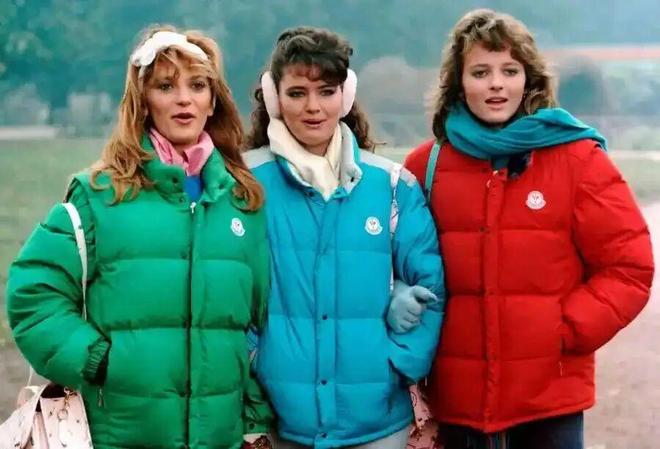 加拿大羽绒鹅牌_加拿大当地鹅羽绒服价格_