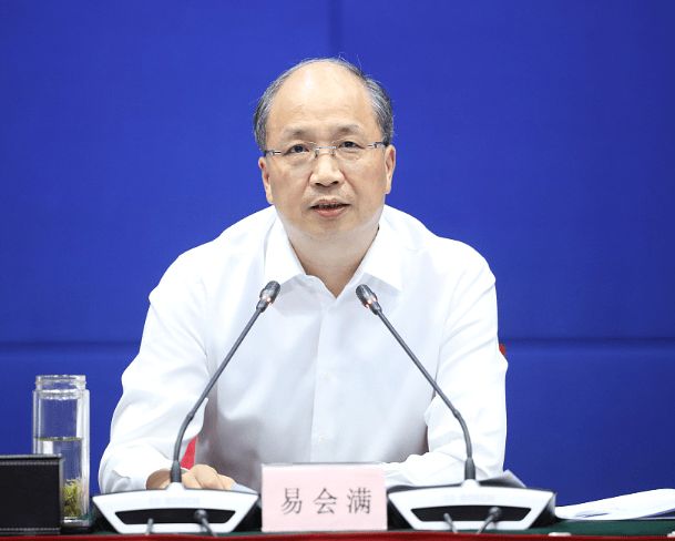 证监会上海_上海证监会会长_
