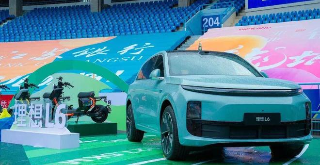 常州恐龙化石的由来_常州恐龙园的恐龙化石_