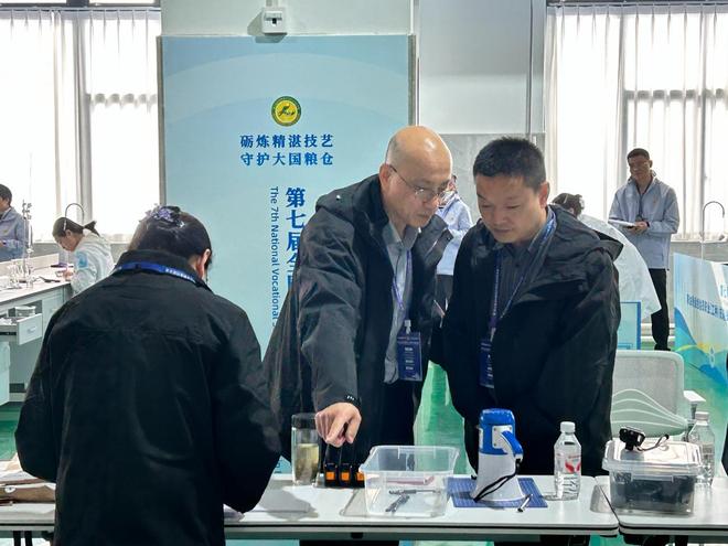 _记者实探：大国粮仓“守门员”的“毫厘之争”_记者实探：大国粮仓“守门员”的“毫厘之争”