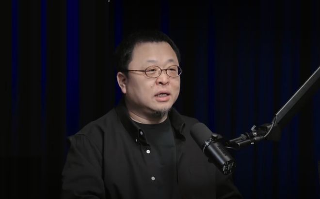 _罗永浩刮胡子图片_梅西又蓄胡子