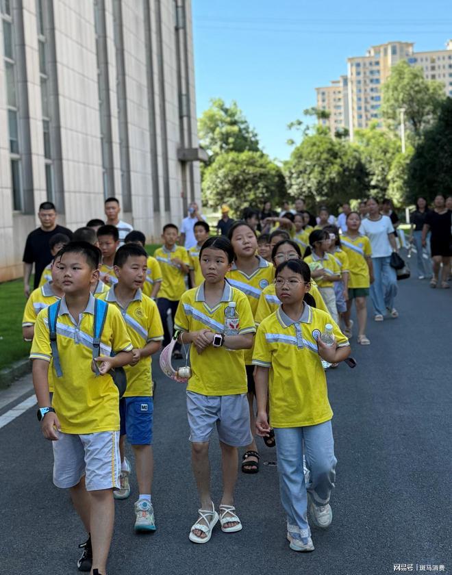 _舌尖上旅途_舌尖上的美食探索