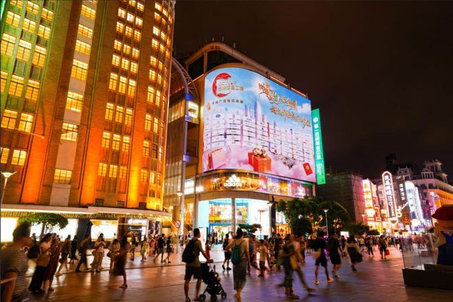 这个假期，和中国品牌燃个够了_这个假期，和中国品牌燃个够了_