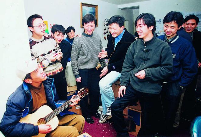 微信红包怎么突破200_微信零钱通用户规模突破_