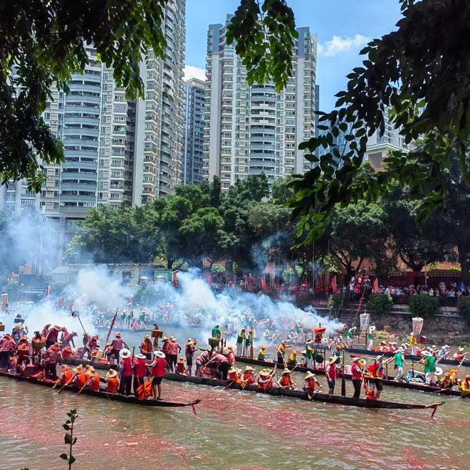 “最紧要快!”从六运会到十五运,广州自带“动”力基因__“最紧要快!”从六运会到十五运,广州自带“动”力基因