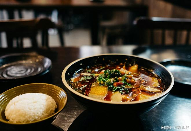 父母房子200元卖给子女__尚上签麻辣捞烫加盟