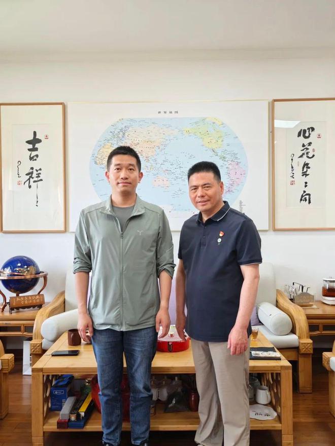 17岁辍学，修钟表起家，如今一年600亿，成为中国电缆大王