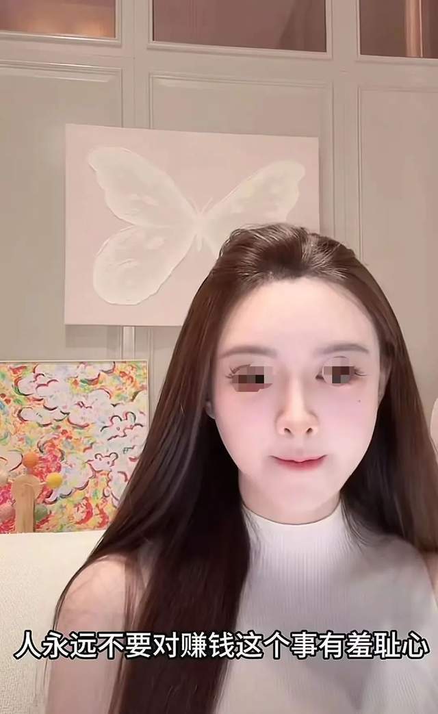 _退圈8个月返场爆火！靠生娃翻红的她，开播狂赚千万_退圈8个月返场爆火！靠生娃翻红的她，开播狂赚千万