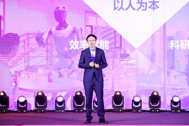 傅利叶十年，升级核心战略：赋能于人，做“有温度”的具身智能_傅利叶十年，升级核心战略：赋能于人，做“有温度”的具身智能_