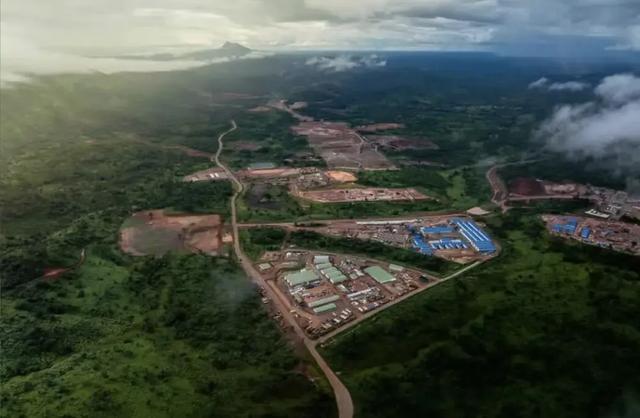 全球铁矿石供应格局迎巨变！世界级西芒杜铁矿项目投产