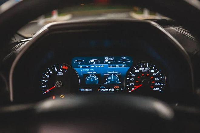_新能源汽车，告别人傻钱多_新能源汽车，告别人傻钱多
