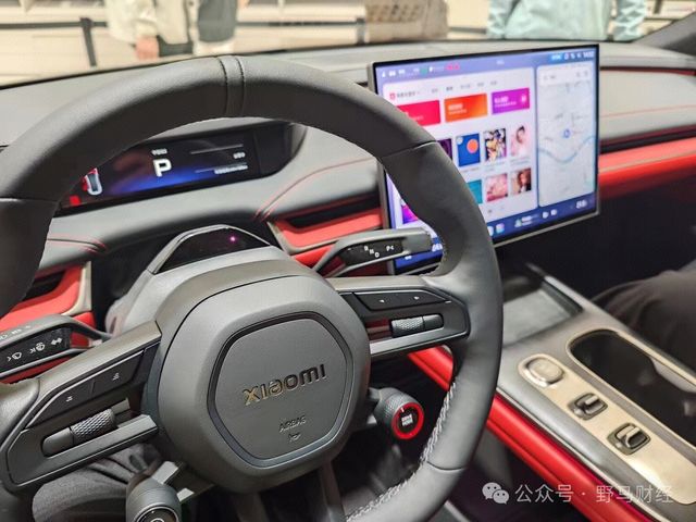 _小米汽车醉驾之殇:“拳打脚踢”打不开车门谁之过?_小米汽车醉驾之殇:“拳打脚踢”打不开车门谁之过?