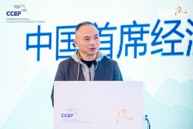 刘煜辉:从指数突破到通缩转场,2025预判全验证!_刘煜辉:从指数突破到通缩转场,2025预判全验证!_