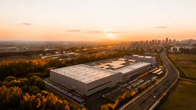 创下五大世界纪录，向全行业开放共享