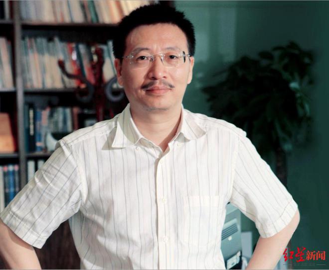 成都百亿身价药企老板，向母校复旦大学捐赠3000万现金