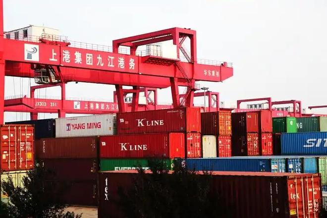 _14个港口城市江苏_江苏港口吞吐量全国第一连续