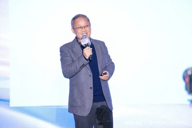 _木兰夜话：她们在寻找更持久的力量_木兰夜话：她们在寻找更持久的力量