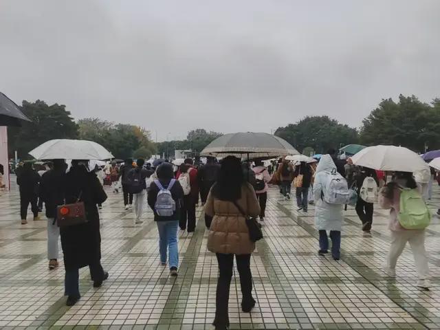 研究生考乡镇公务员好考吗__研究生考乡镇公务员算什么级别