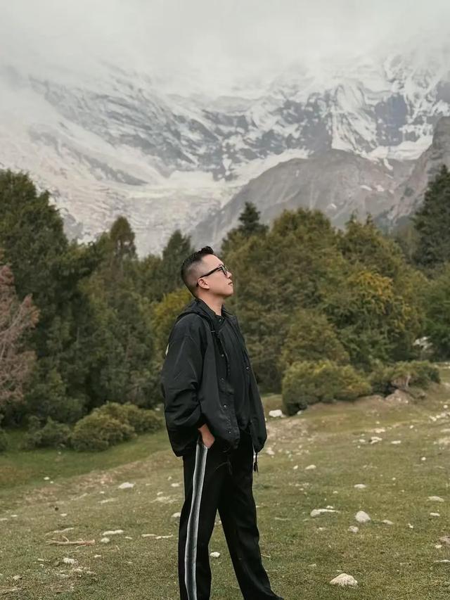 _现在睡地板以后当老板_当老板睡地板