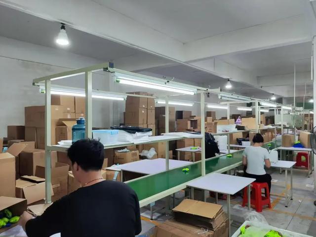 现在睡地板以后当老板_当老板睡地板_