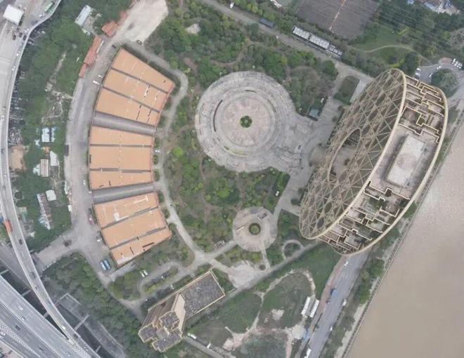 广东铜钱大楼__广东铜钱大厦干什么的