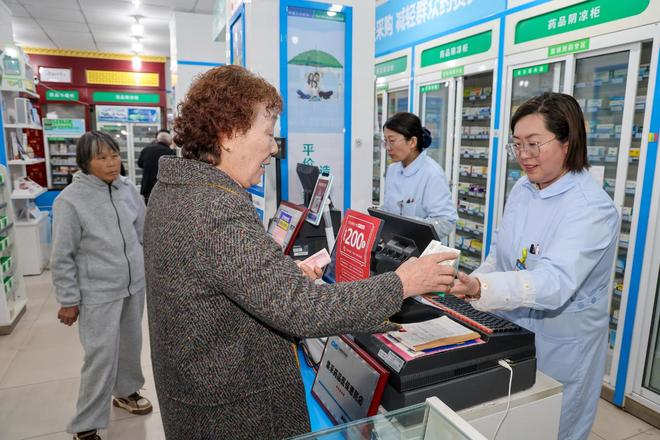 _流感药物“暗战”:“经典款”自救、“新贵版”突围_流感药物“暗战”:“经典款”自救、“新贵版”突围