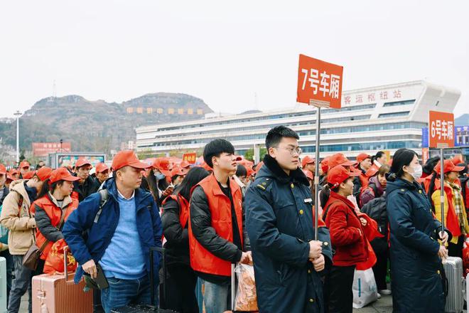 在浙江打工的贵州人哪里最多__贵州小伙带浙江女友回家