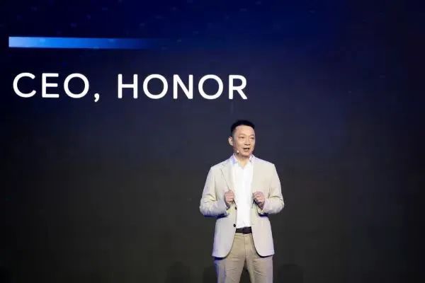 _王者荣耀的成就我能反击_新三板发起人的锁定期