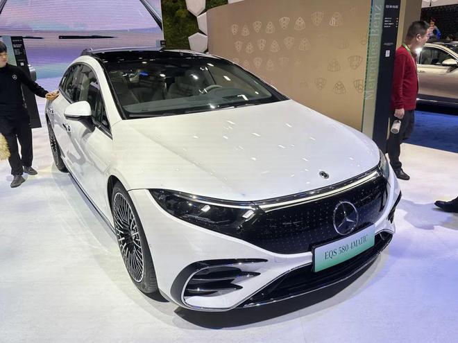 _奔驰召回对车主有什么补偿_2020年奔驰召回车型