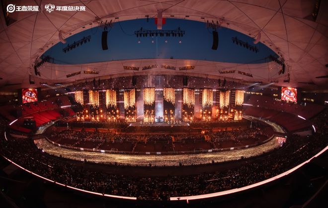 把6万人塞进鸟巢看游戏，它离“冲出亚洲”只差一口气__把6万人塞进鸟巢看游戏，它离“冲出亚洲”只差一口气