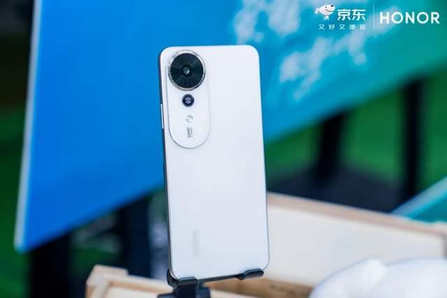 _“双十一”京东3C家电优势扩大，供应链成为“胜负手”？_“双十一”京东3C家电优势扩大，供应链成为“胜负手”？