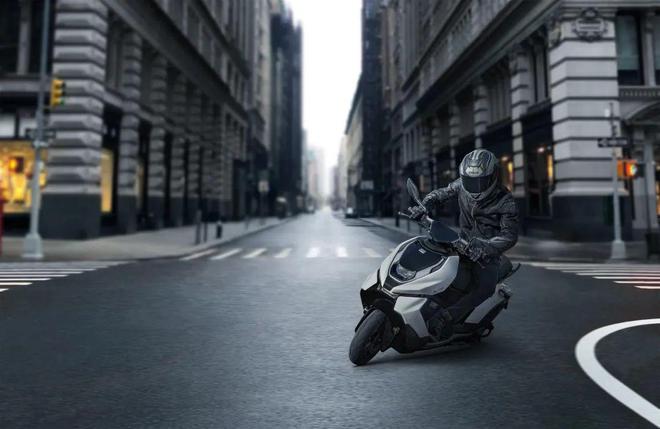 _春风电动摩托车上市_春风纯电动摩托车