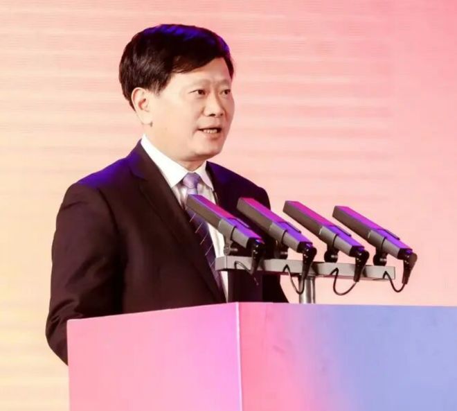 河南最大城商行迎博士行长，曾任濮阳副市长、为湖南大学校友__河南最大城商行迎博士行长，曾任濮阳副市长、为湖南大学校友