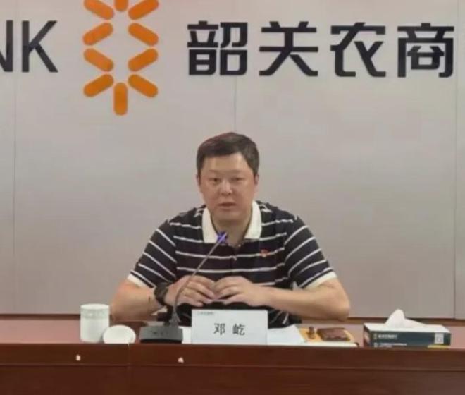 _董事任长未能到位转正拟任职_董事任期未到是否可以改选