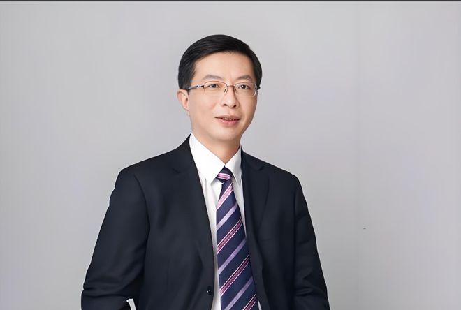 _成都两大银行“掌门人”互相交棒！王晖调任成都农商行_成都两大银行“掌门人”互相交棒！王晖调任成都农商行