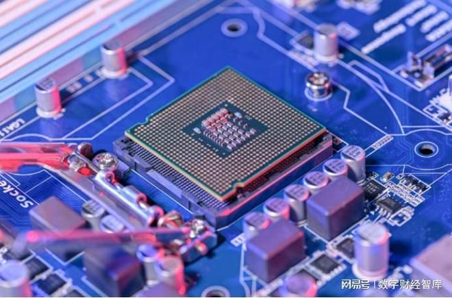 _纳米创始人是谁_中国14纳米芯片光刻机