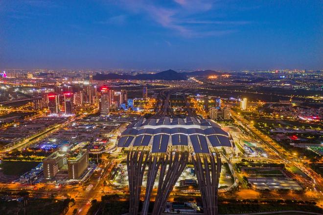经济强市不断建新高铁站：至少“一城六站”，它们在下什么棋？_经济强市不断建新高铁站：至少“一城六站”，它们在下什么棋？_