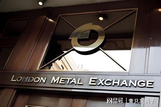 人民币遭“围剿”?英国替美国出手,竟忘了中国才是它最大买家__人民币遭“围剿”?英国替美国出手,竟忘了中国才是它最大买家