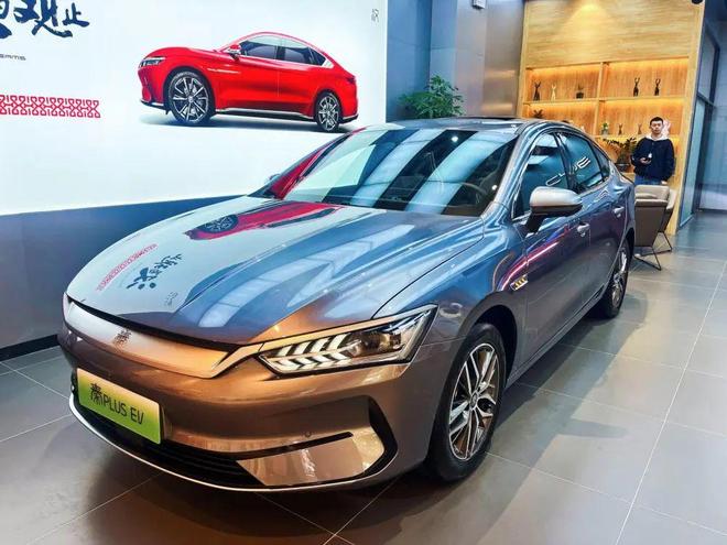 华为与北汽联合推新车上市_北汽华为合作的汽车_